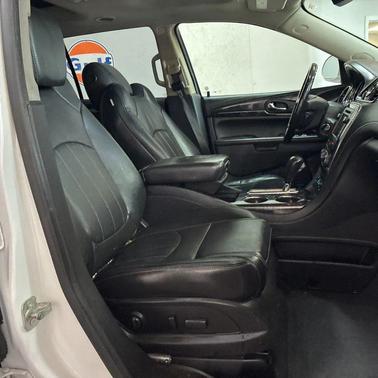 White Frost Tricoat 2017 Buick Enclave Leather
