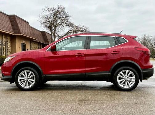 2018 Nissan Rogue Sport SV