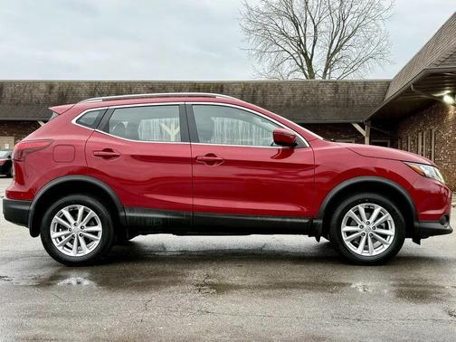 2018 Nissan Rogue Sport SV