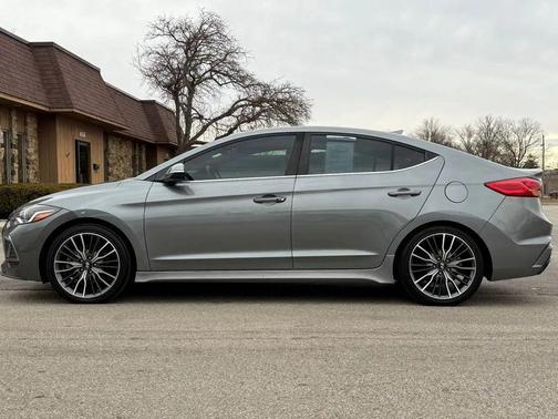 2018 Hyundai ELANTRA Sport
