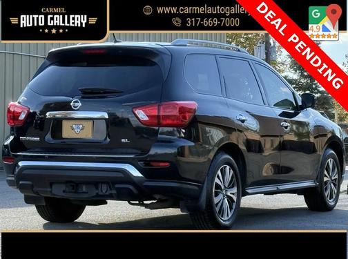 2017 Nissan Pathfinder SL