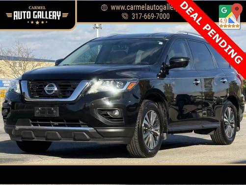 2017 Nissan Pathfinder SL