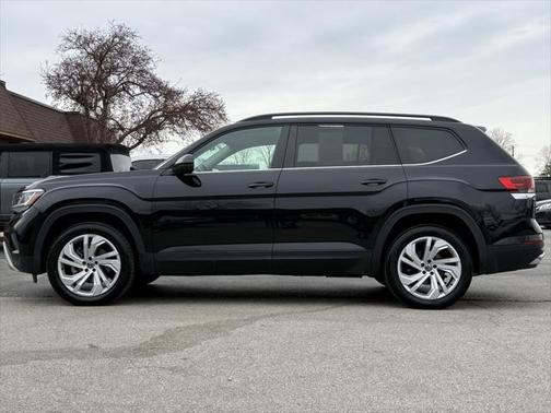 2021 Volkswagen Atlas 3.6L SE w/Technology