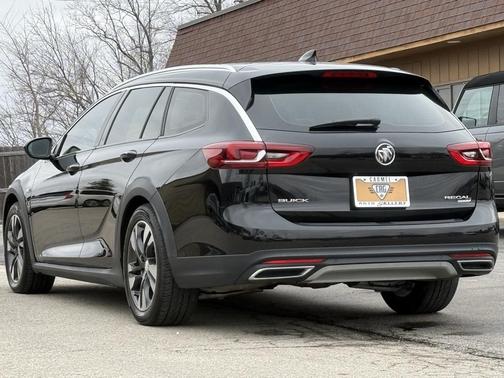 2018 Buick Regal TourX Preferred
