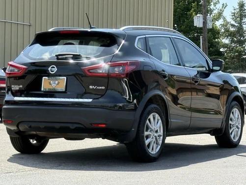2021 Nissan Rogue Sport SV