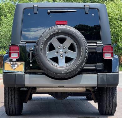 Photo 4 of 30 of 2015 Jeep Wrangler Unlimited Sport