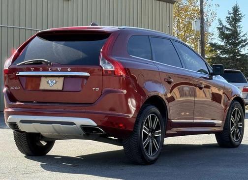 2017 Volvo XC60 T5 Dynamic