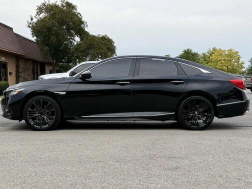 2018 Honda Accord Touring 2.0T