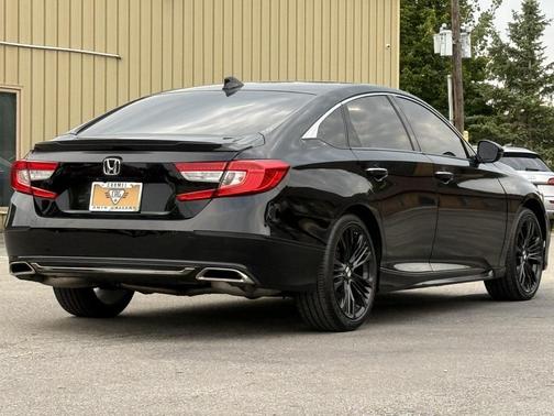 2018 Honda Accord Touring 2.0T