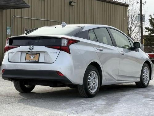 2021 Toyota Prius LE