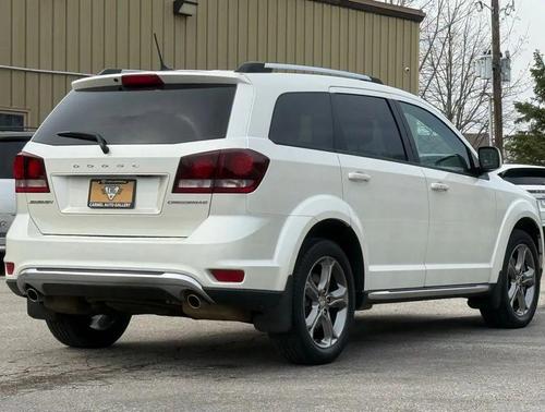 Pearl White Tri-Coat 2016 Dodge Journey Crossroad