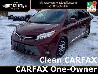 2018 Toyota Sienna XLE