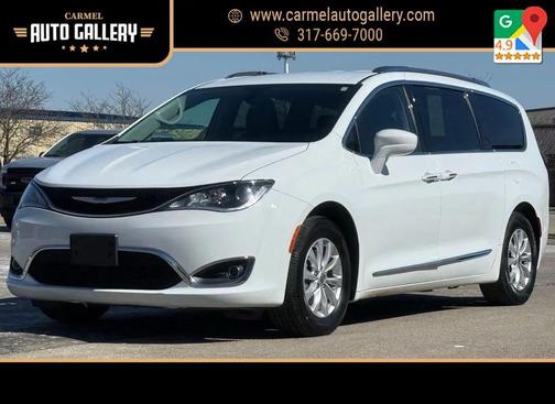 2018 Chrysler Pacifica Touring-L