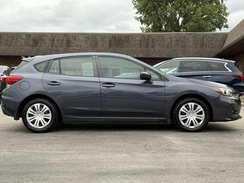 2017 Subaru Impreza 2.0i
