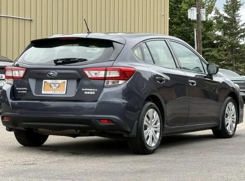 2017 Subaru Impreza 2.0i