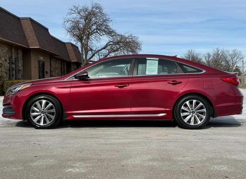 2016 Hyundai SONATA Sport