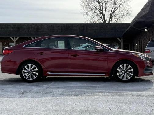 2016 Hyundai SONATA Sport