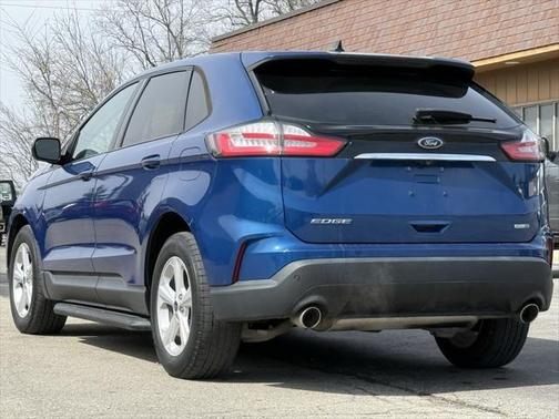 2020 Ford Edge SE
