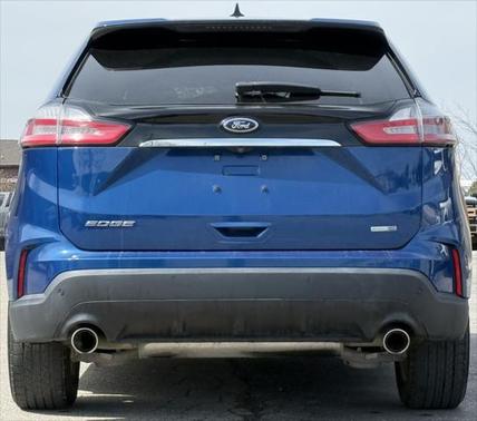 2020 Ford Edge SE