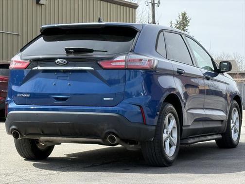 2020 Ford Edge SE