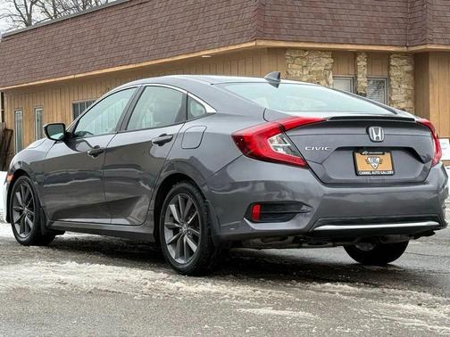 Modern Steel Metallic 2020 Honda Civic EX-L