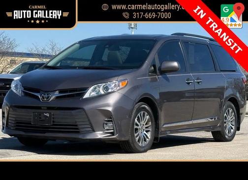 2020 Toyota Sienna XLE
