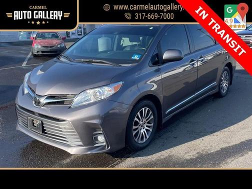 2020 Toyota Sienna XLE