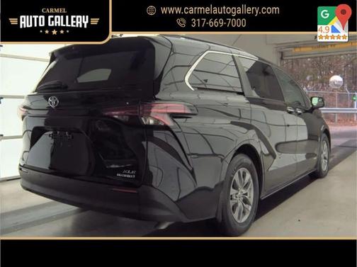 2021 Toyota Sienna XLE 7 Passenger