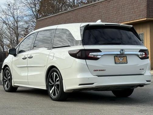 2019 Honda Odyssey Elite
