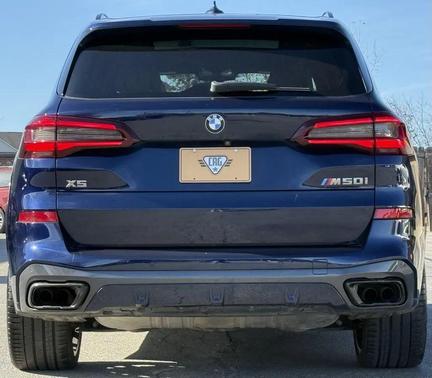 2020 BMW X5 M50i