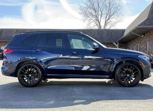 2020 BMW X5 M50i