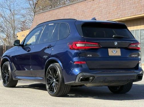 2020 BMW X5 M50i