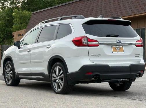 Crystal White Pearl 2021 Subaru Ascent Touring 7-Passenger