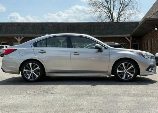 Tungsten Metallic 2019 Subaru Legacy Limited