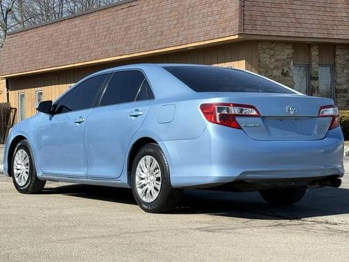 2013 Toyota Camry LE