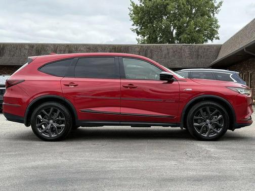 2022 Acura MDX A-Spec Package