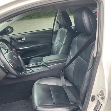 Blizzard Pearl 2016 Toyota Avalon XLE Plus