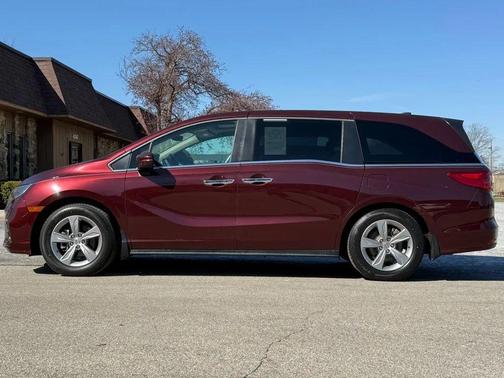 Deep Scarlet Pearl 2018 Honda Odyssey EX-L