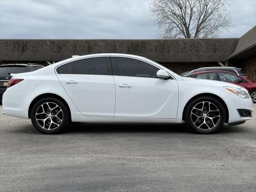 2017 Buick Regal Turbo Sport Touring