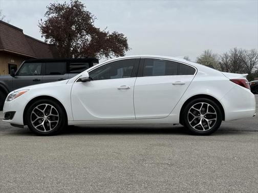 2017 Buick Regal Turbo Sport Touring