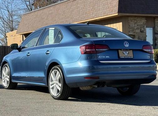 2017 Volkswagen Jetta 1.8T SEL