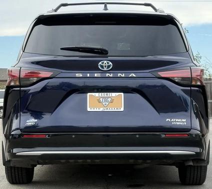 2022 Toyota Sienna Platinum