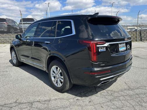 2023 Cadillac XT6 Luxury AWD