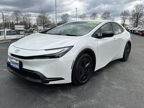 White 2025 Toyota Prius Limited