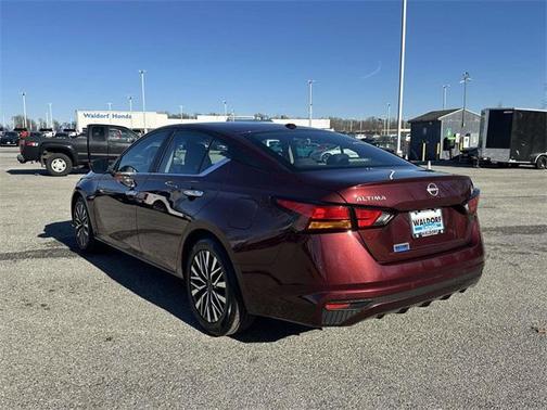 2025 Nissan Altima SV