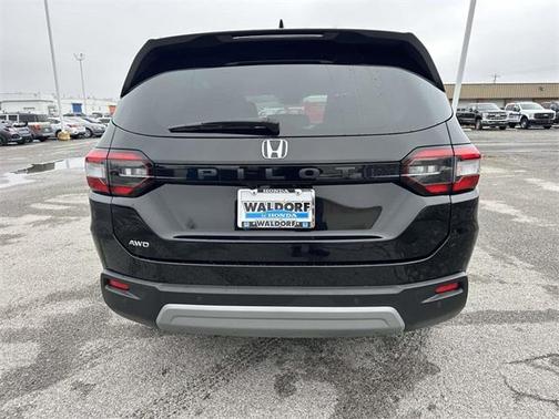 2023 Honda Pilot EX-L 8-Passenger