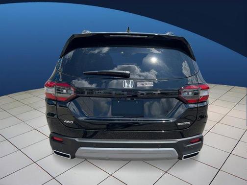 2025 Honda Pilot Touring+