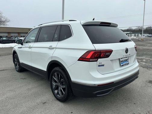 2022 Volkswagen Tiguan 2.0T SE