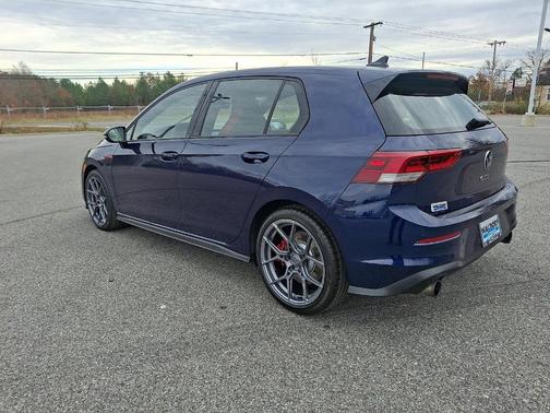 2022 Volkswagen Golf GTI 2.0T SE