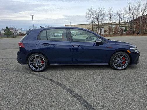 2022 Volkswagen Golf GTI 2.0T SE